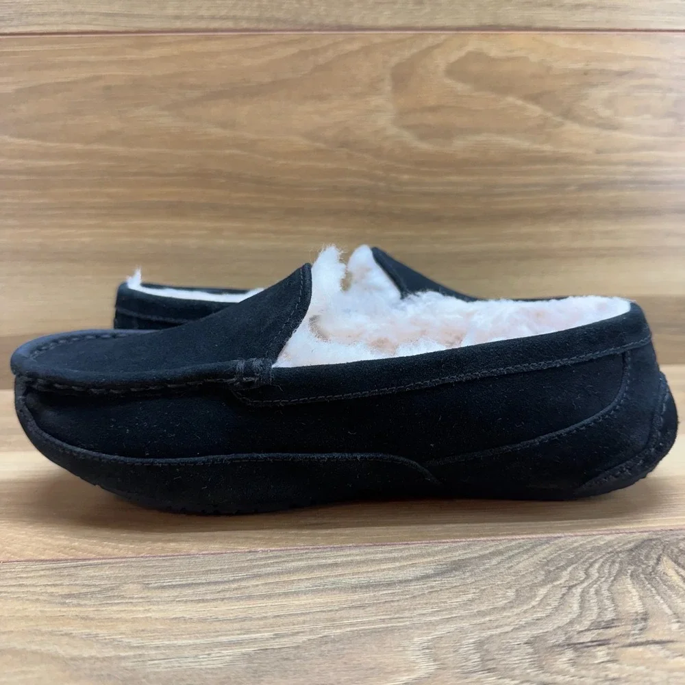UGG youth size